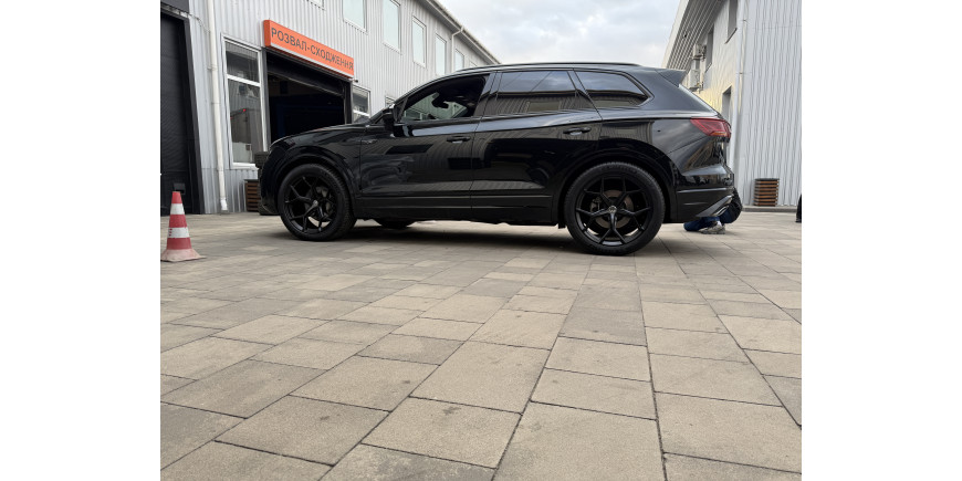 Датчик давления в шинах Volkswagen Touareg 5Q0907275B: подбор, характеристики, прописка
