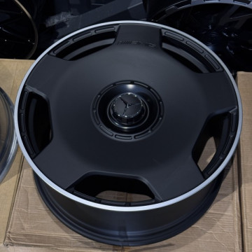 Диски Mercedes Brabus S W223 21