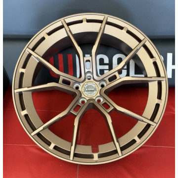 Диски BMW X5M G18 G05 R22 X6M ковані