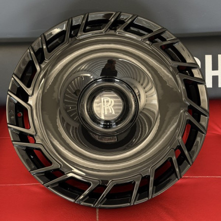 Ковані диски на Rolls-Royce Cullinan R22