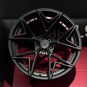 Диски BMW M5 F90 ковані M8 (2+2) R20