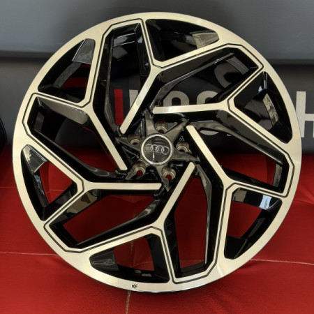 Ковані диски Audi SQ7 R22 4M
