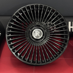 Диски Rolls-Royce Cullinan 23 розмір ковані